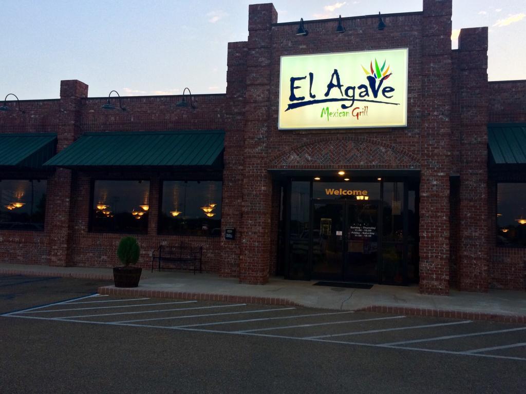 El Agave Mexican Grill